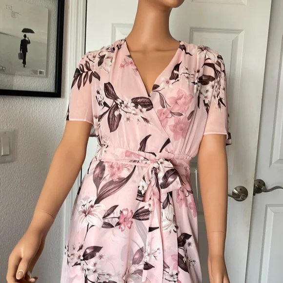 Eliza J | Dresses | Nwt Eliza J Floral Pink Blush Dress Size 6 Excellent  Condition Zip Up Back | Poshmark
